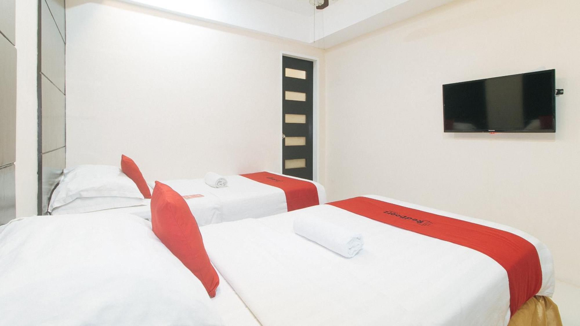 Reddoorz At Grand Apartelle Hernan Cortes Cebu Kültér fotó