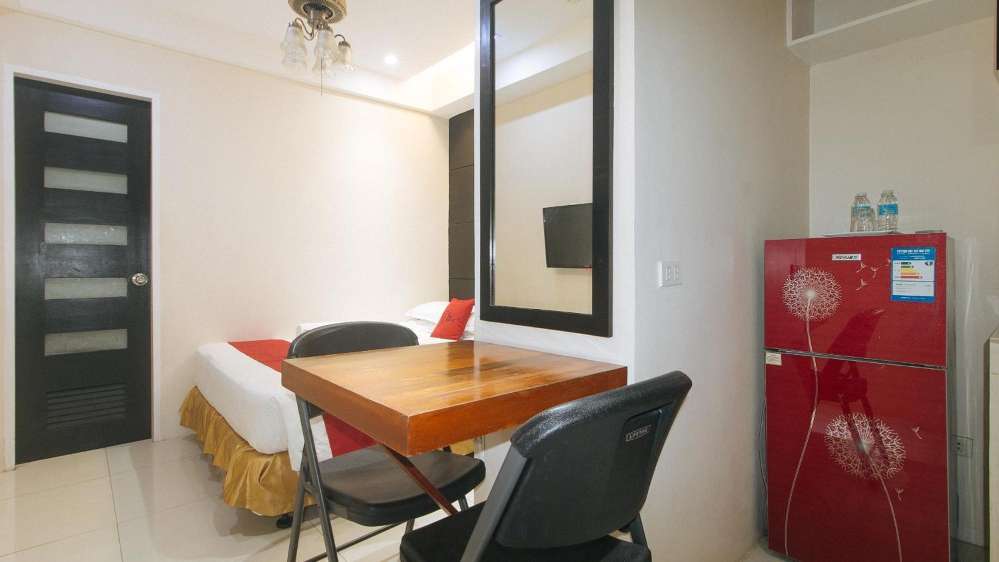 Reddoorz At Grand Apartelle Hernan Cortes Cebu Kültér fotó